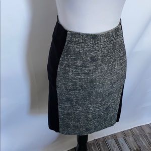 Pencil skirt mini grey w/slimming bell accent side